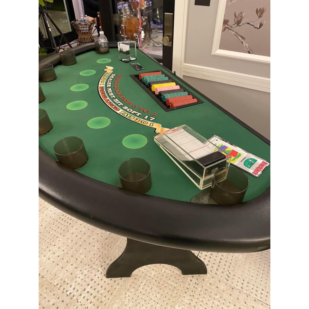 blackjack table