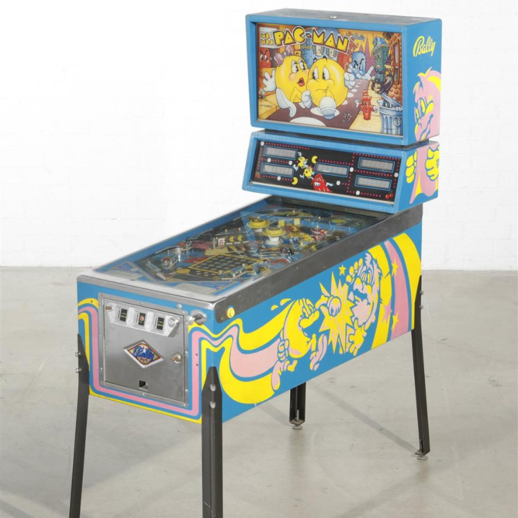 Pacman pinball machine