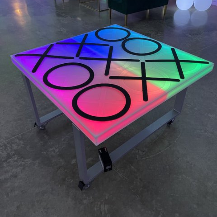 Light up tic tac toe board