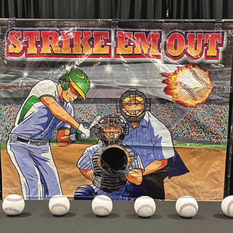 Strike Em Out baseball pitching game