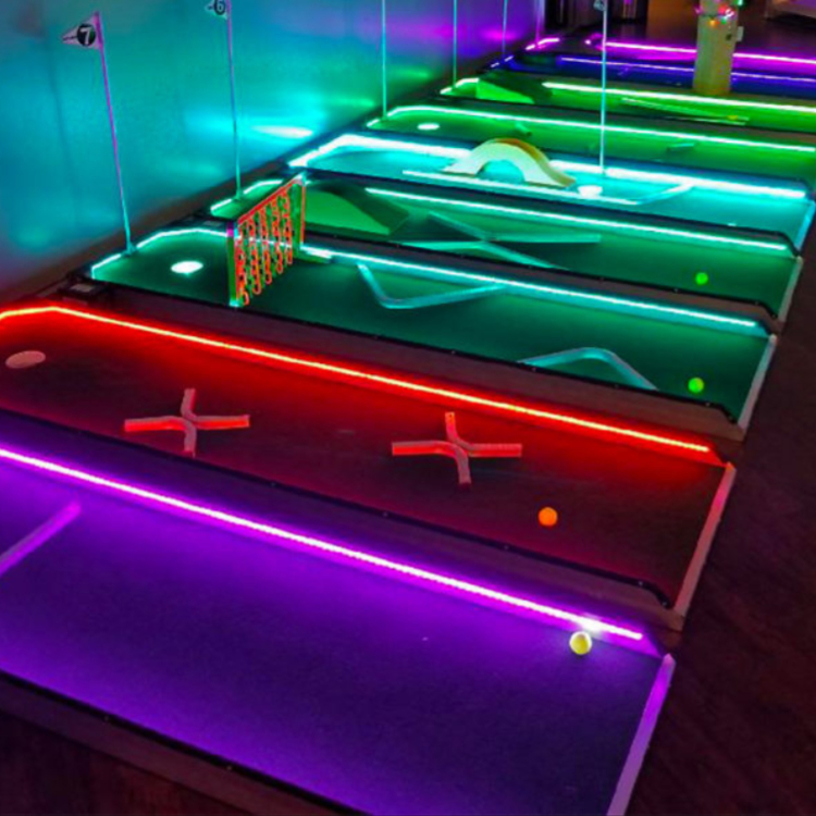 LED Mini Golf (wood)